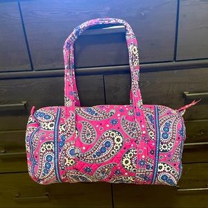 Vera Bradley small duffel bag!!